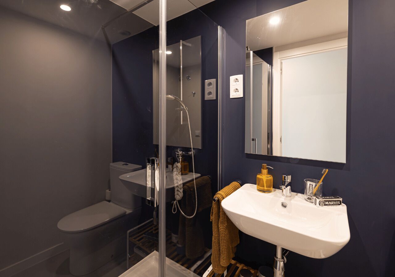 Studio, Non Smoking | Bathroom | Shower, towels, toilet paper