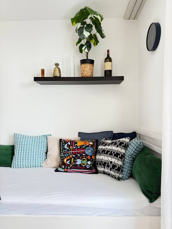 Interior - Apartment mit Seesicht und Balkon 1 min zum See (Rorschach)