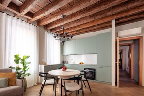 Dining - Perfect Holiday Home in San Marco Quiet and Central Location (Venecia)