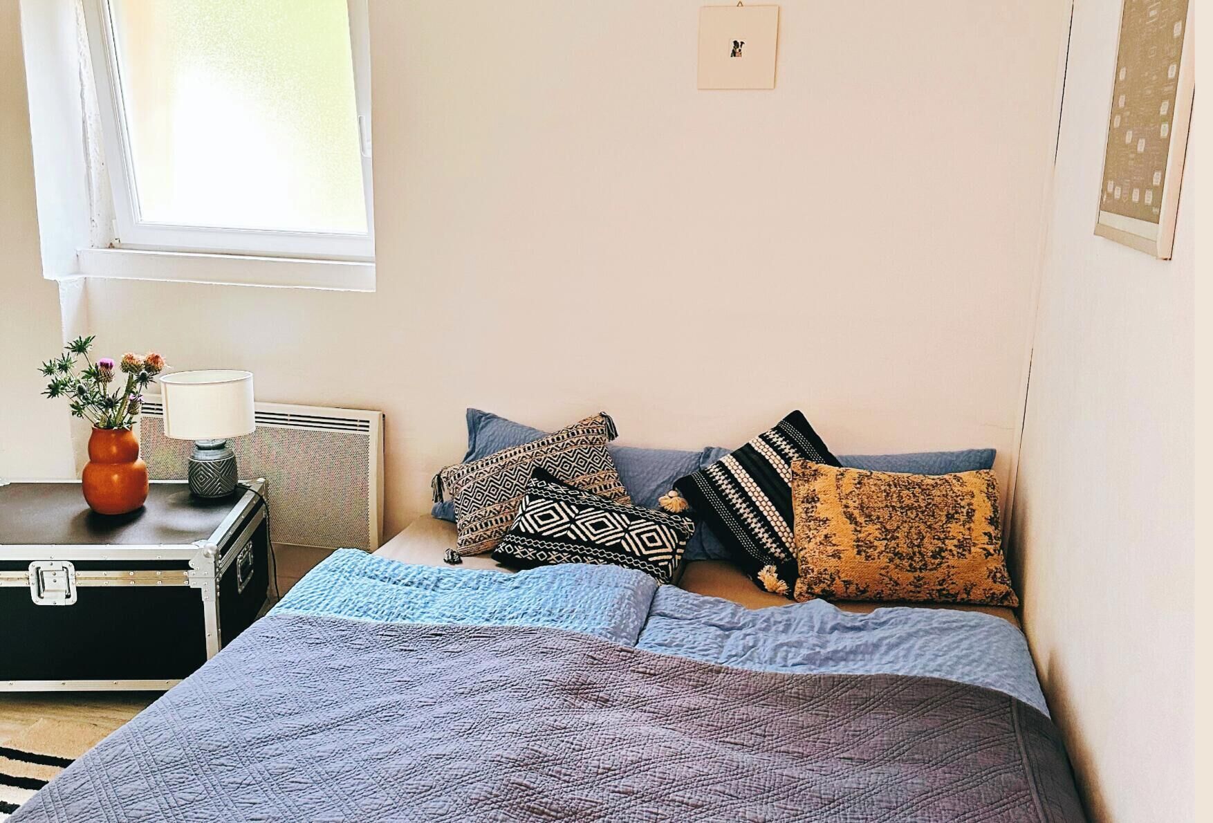 3 bedrooms, iron/ironing board, free WiFi, bed sheets