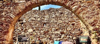 Atelier Aguilar at Refugi Lo Cortals
Peace, nature + southern French lifestyle
