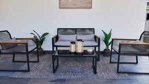 Hus, 2 soverom, røyk, balkong | Terrasse/patio