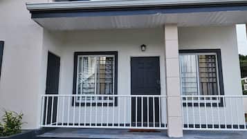 Casa, 2 habitaciones, para fumadores, balcón | Detalle exterior