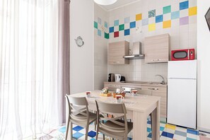 Private kitchen - Apartment San Gregorio Armeno Int 7 La Dimora di Parthenope (Napoli)
