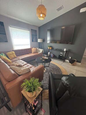 Smart TV - Stylish Palm Coast Home w/ BRAND NEW Private Heated Pool
& Tropical Haven! (Palm Coast)