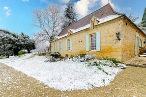 Exterior - L'hirondelle - la cipière gîtes (Peyzac-le-Moustier)