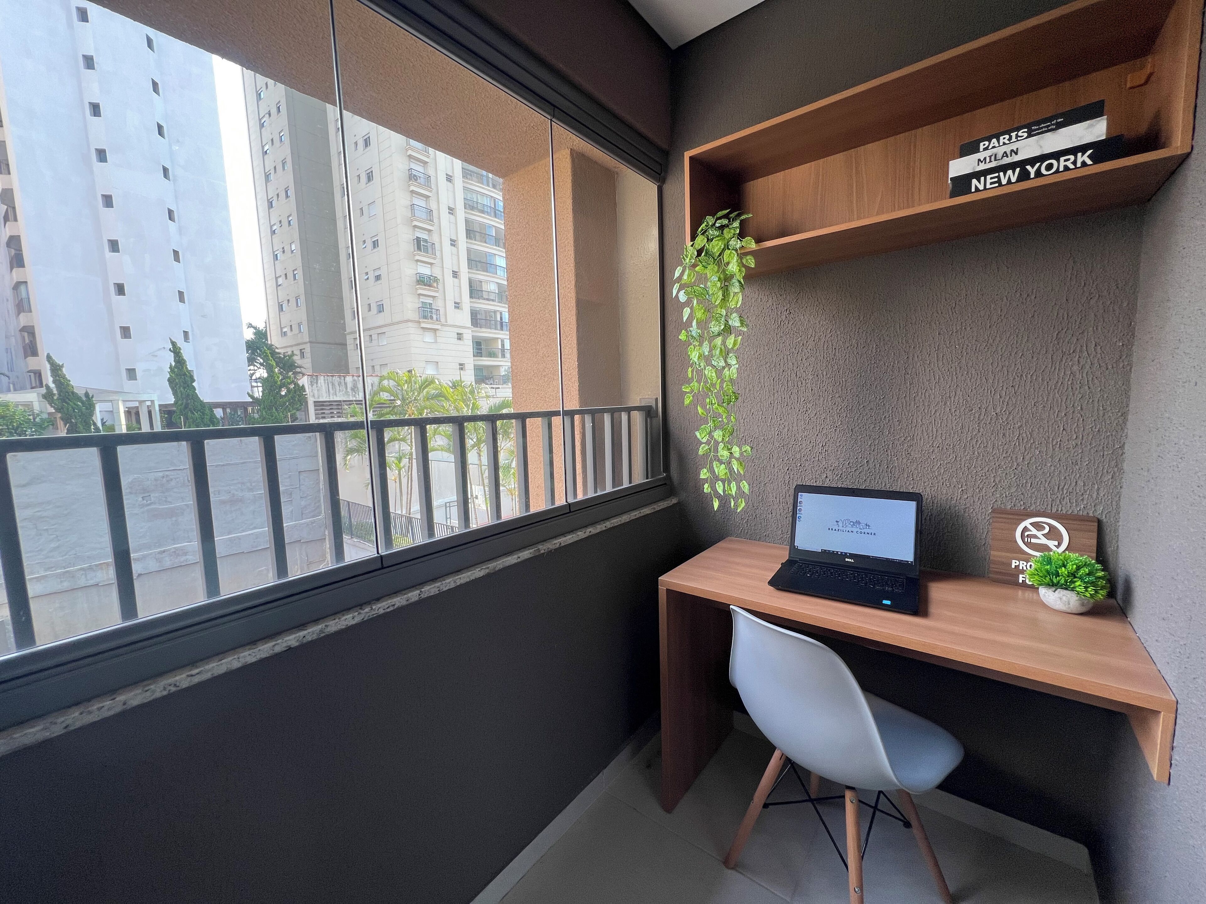 Blackout curtains, free WiFi