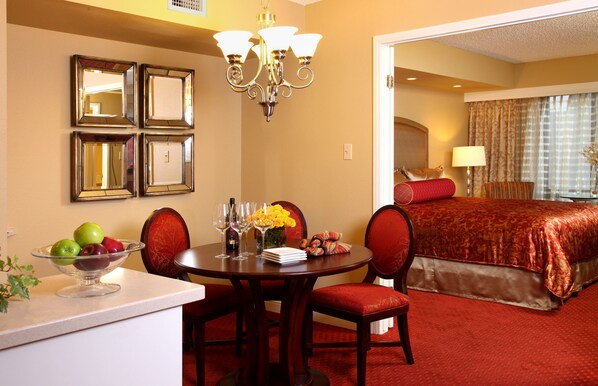 تناول الطعام