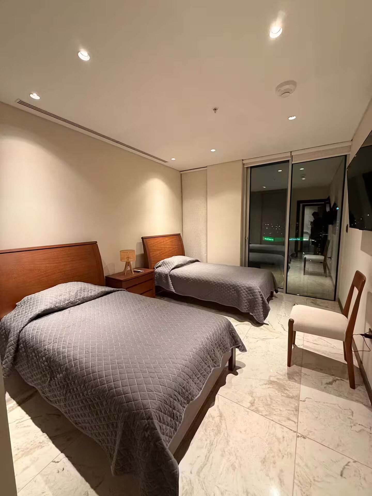 2 makuuhuonetta, silitysrauta/-lauta, Wi-Fi, vuodevaatteet