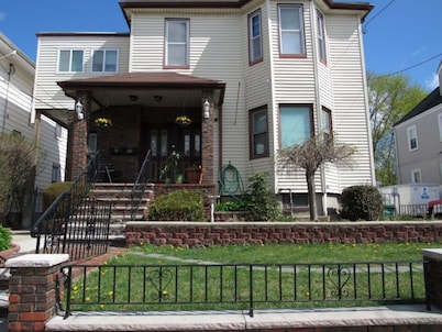 Beautiful Basement in Medford close to Tufts