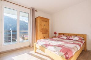 1 Schlafzimmer, Bügeleisen/Bügelbrett, kostenloses WLAN, Bettwäsche