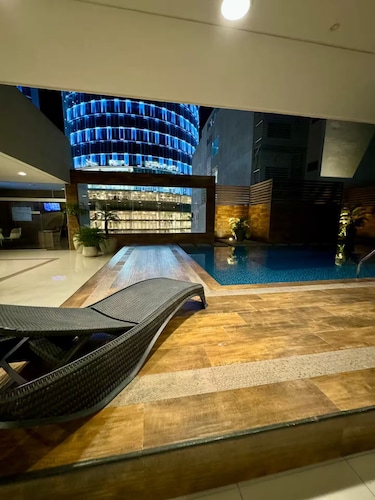 POX - Private, Comfortable and Exclusive!