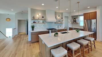 Casa (5 Bedrooms) | Comodidades da propriedade