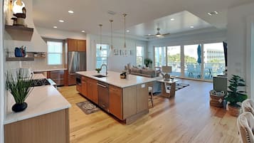 Casa (5 Bedrooms) | Comodidades da propriedade