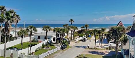 House (5 Bedrooms) | Property amenity