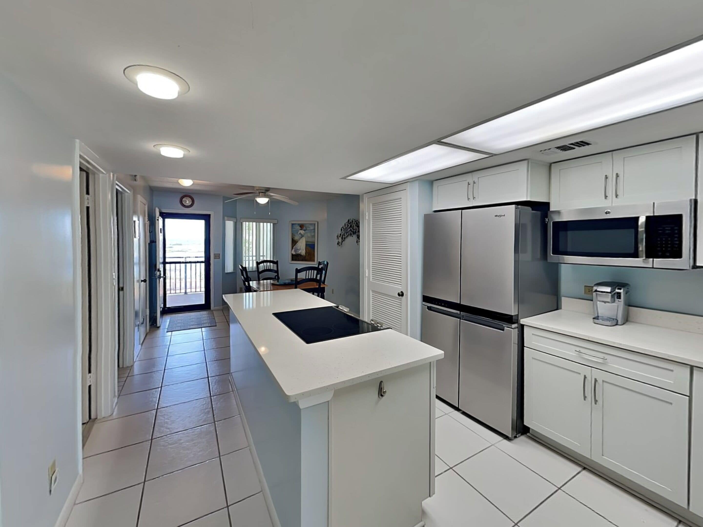 Condo (2 Bedrooms) | Property amenity