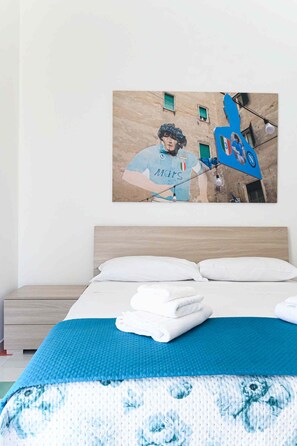 Bügeleisen/Bügelbrett, WLAN, Bettwäsche