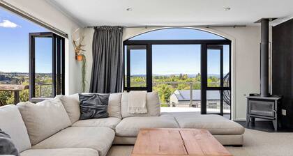 Rangatira Sunsets & Close to town