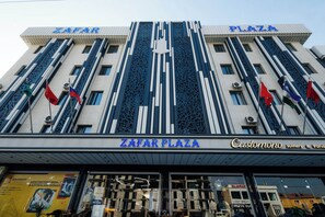 Front of property - Zafar Plaza Hotel (Namangan)