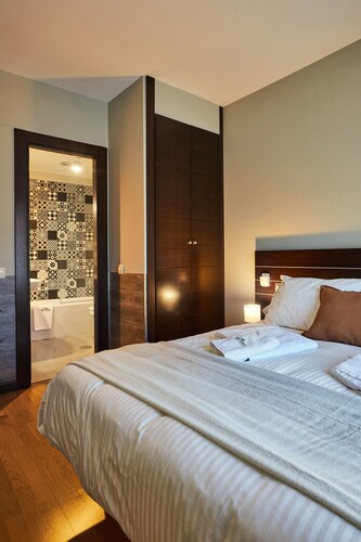 Charm & Terrace in Central Ávila