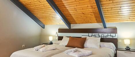 3 間睡房、熨斗/熨衫板、免費 Wi-Fi、床單