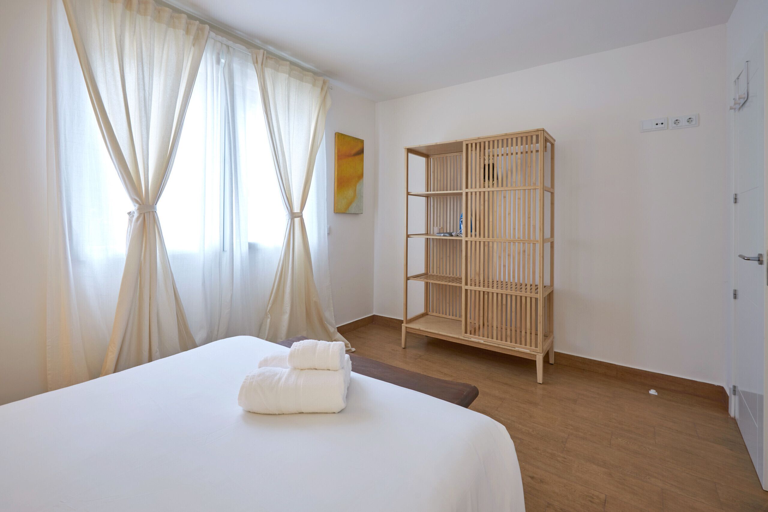 2 camere, ferro/asse da stiro, Wi-Fi gratuito, lenzuola