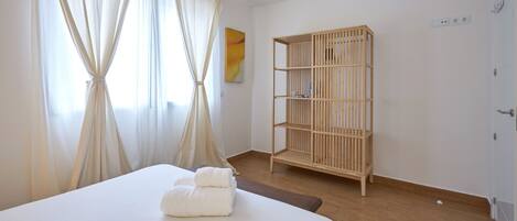 2 camere, ferro/asse da stiro, Wi-Fi gratuito, lenzuola