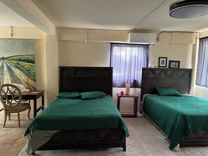 1 غرفة نوم وخدمة الإنترنت وملاءات أسرّة