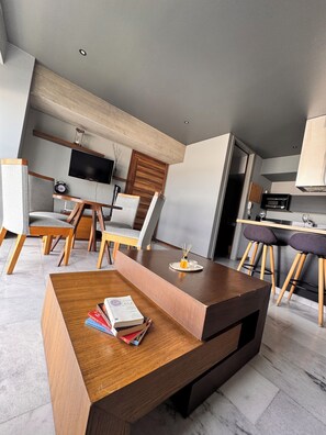 Interior - Cozy Apartment in an Exclusive Neighborhood, Prime Location, Andares. (Zapopan)