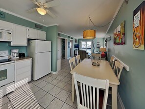 Condo (2 Bedrooms) | Property amenity - Pam's Paradise (Carolina Beach)