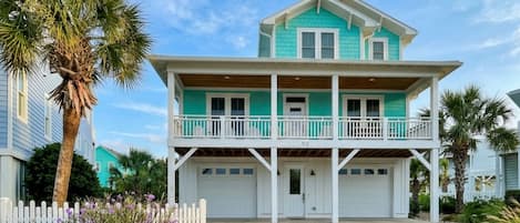 Estudio (5 Bedrooms) | Vista frontal de la propiedad