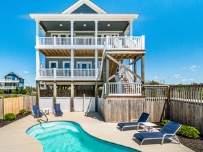 开间 (5 Bedrooms) | 泳池