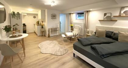 Allgäu-Nest mit Stellplatz – Naturnah und Urban