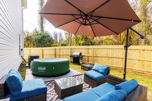 Terrace/patio - 8BR Near Southend/Uptown w/GameRoom/HotTubs/Fenced (Charlotte)