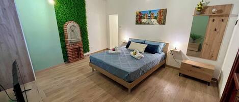 1 bedroom, iron/ironing board, WiFi, bed sheets