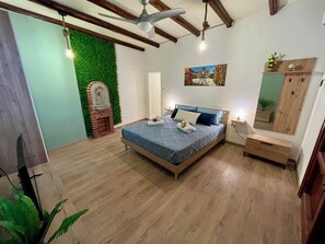 1 bedroom, iron/ironing board, WiFi, bed sheets - "Al Duomo" elegant accommodation with Cathedral view in the heart of Palermo (Palermo)