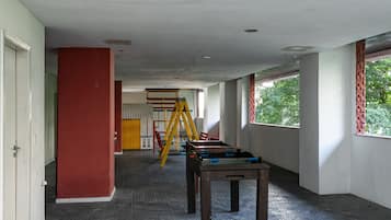Apartment | Game room