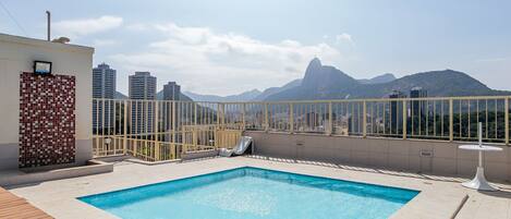 Apartment | Pool | Indoor pool, outdoor pool