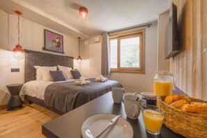 Travel crib, free WiFi - Apartment with Mont Blanc View & Spa (MEGEVE)