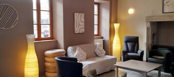 12-person, 6 double-bedroom gîte in Le Brignon, Haute-Loire.