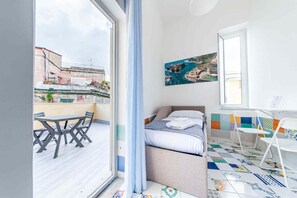 Bügeleisen/Bügelbrett, WLAN, Bettwäsche