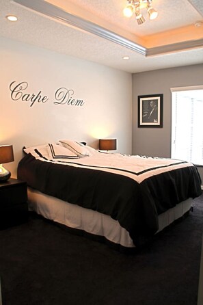 4 bedrooms, iron/ironing board, WiFi, bed sheets - Villa Timucuan: Modern 4 Bedroom Villa With Pool (Inverness)