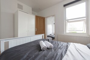 舒適雙人房, 陽台 | 免費無線上網