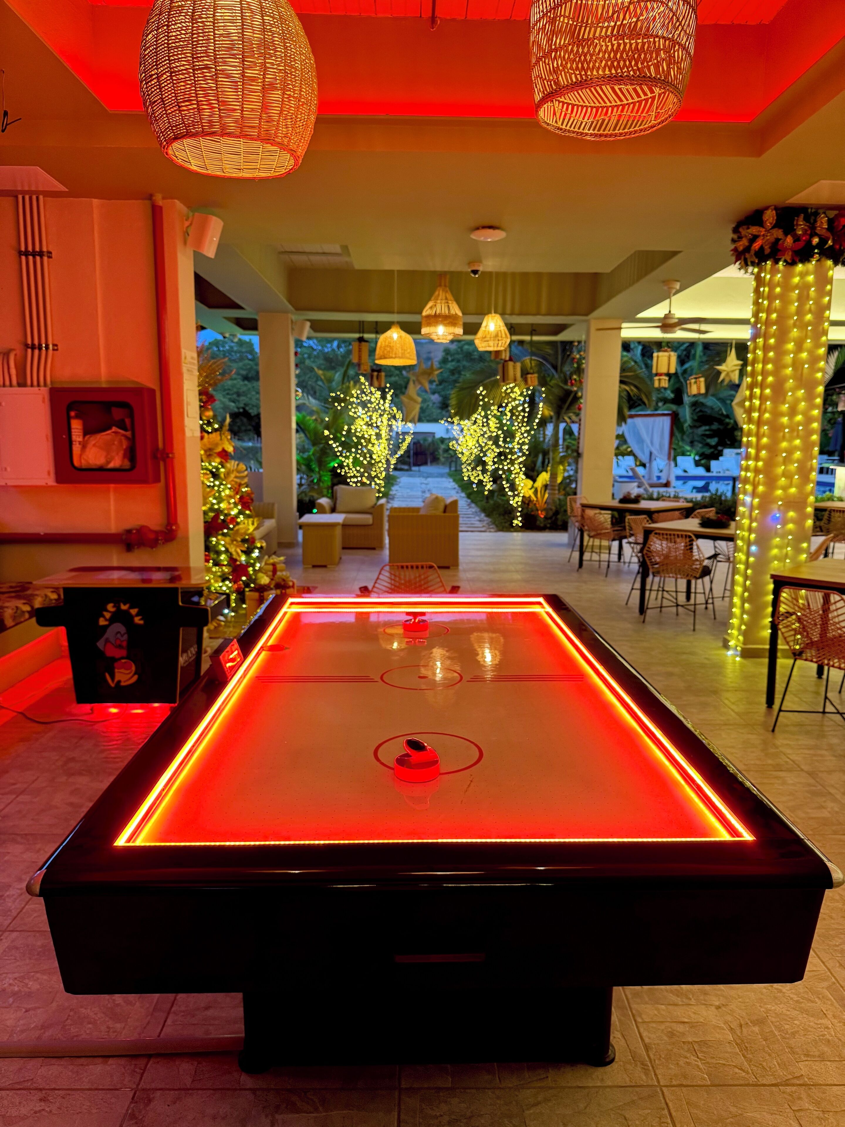 Zona de juegos infantil cubierta