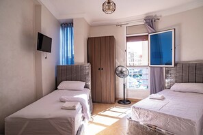 3 bedrooms, WiFi -  apartment in Tanger for your stay (Tanger)