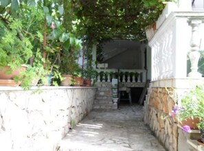 Ngoại thất