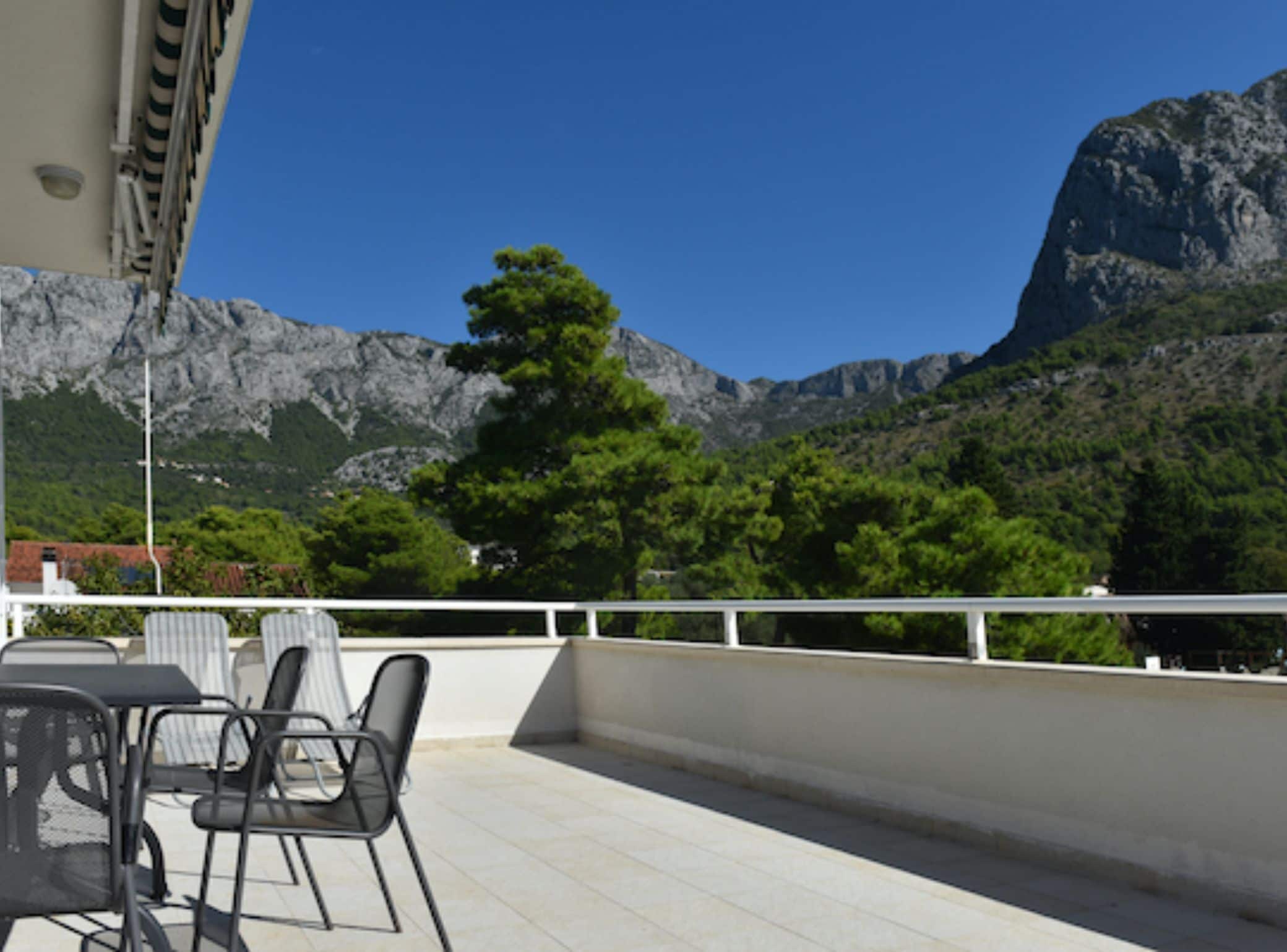 Apartment (Apartments Despot Zaostrog RR) | Terrace/patio