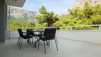Apartment (Apartments Despot Zaostrog RR) | Terrace/patio