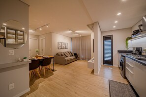 Basic Apartment | Living area