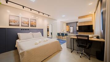 Apartment | Laptop workspace, free WiFi